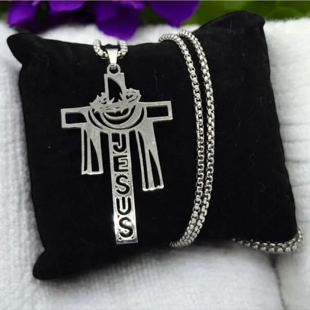 Crown of Thorns Cross Pendant Necklace Stainless Steel Christian Easter Jewelry